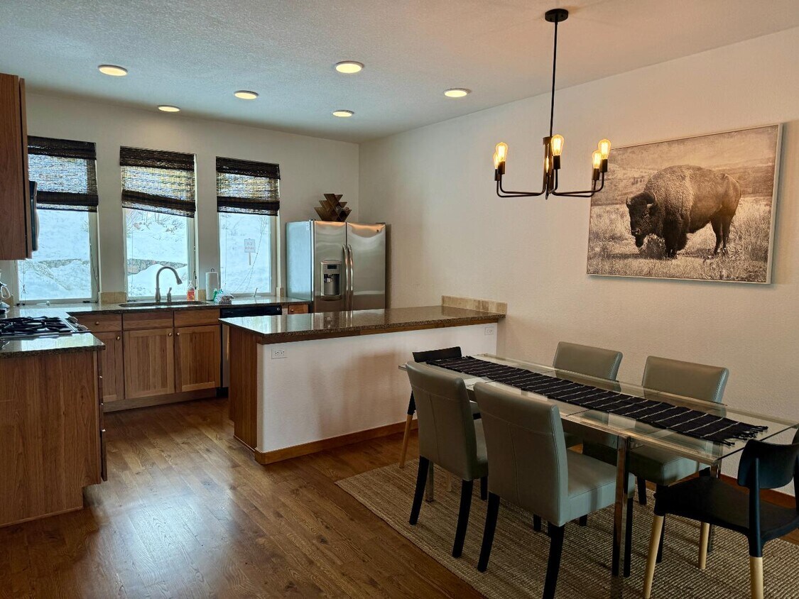 Foto principal - 76 Pinecone Trail