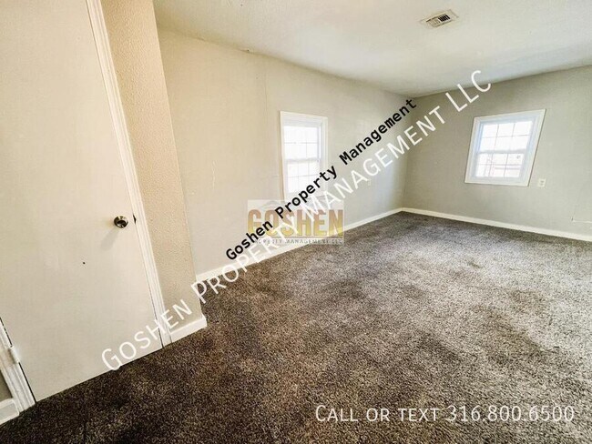 Foto del edificio - 1653 N Erie Ave