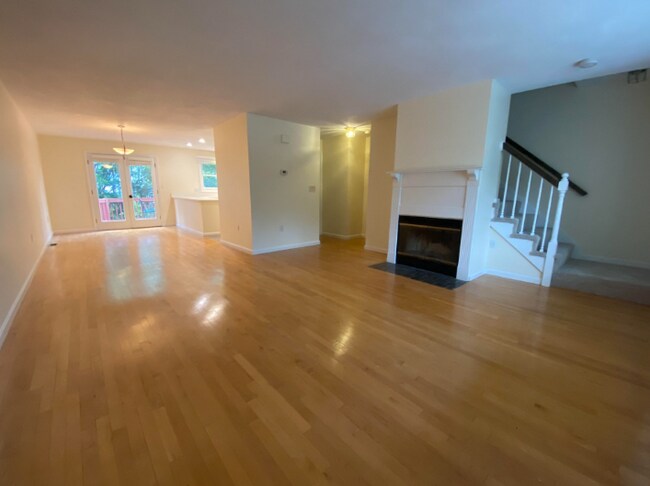 Foto del edificio - 1047 Washington St