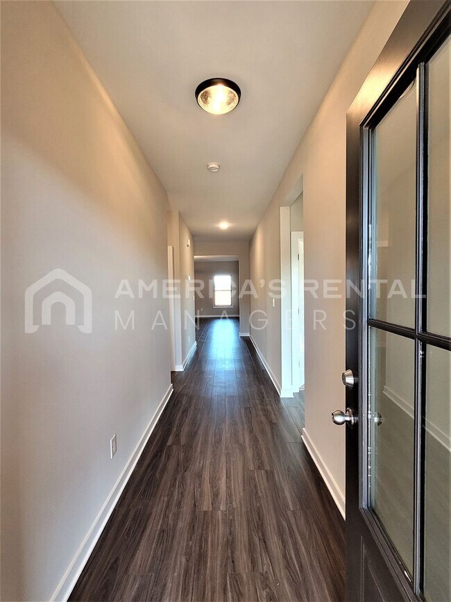 Building Photo - Home for Rent in Meridianville, AL! New fl...