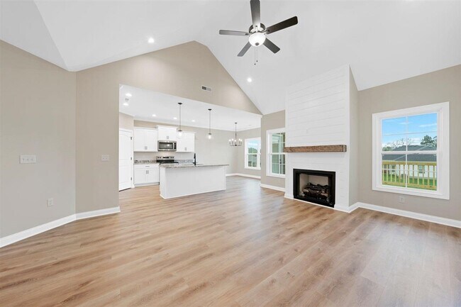 Foto del edificio - 849 Sheldrake Ln