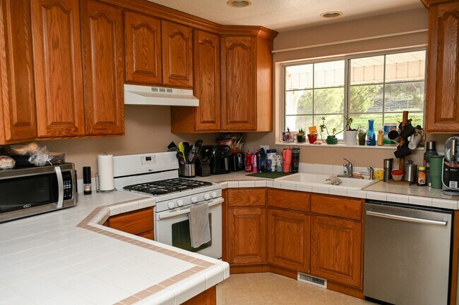 Foto del edificio - 788 UT-66