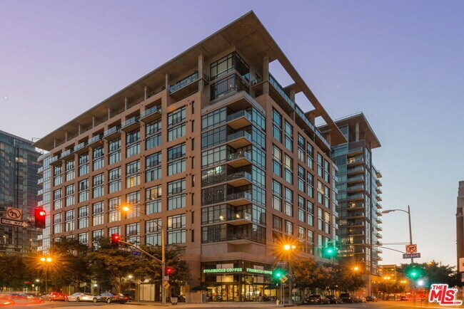 Building Photo - 1111 S Grand Ave