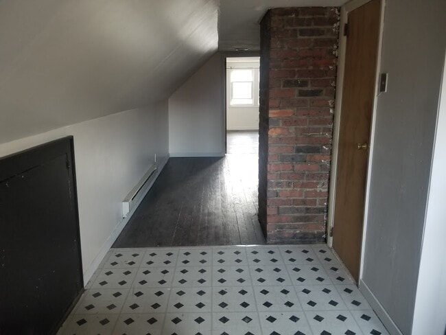 Building Photo - 3251 E Overlook Rd