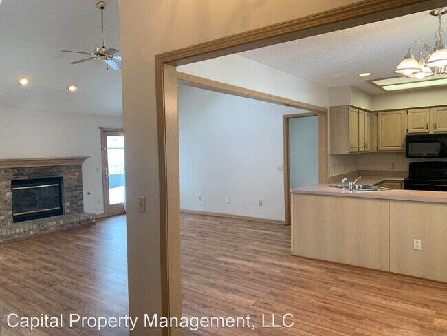 Foto del edificio - 3 br, 2 bath House - 636 Pellston Ct