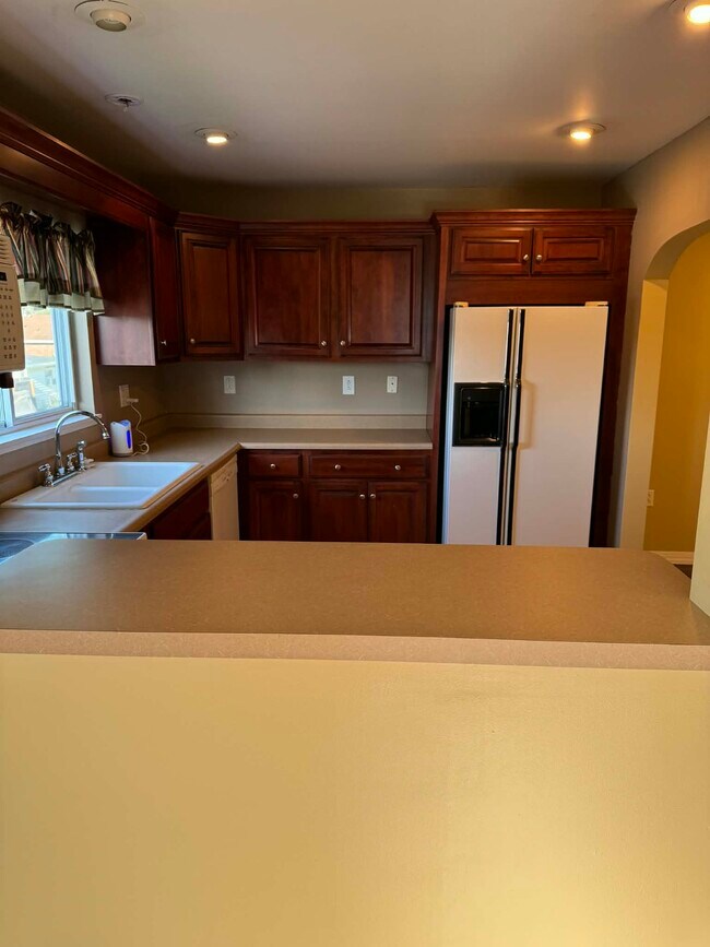 Foto del edificio - 649-1 Allen Ave