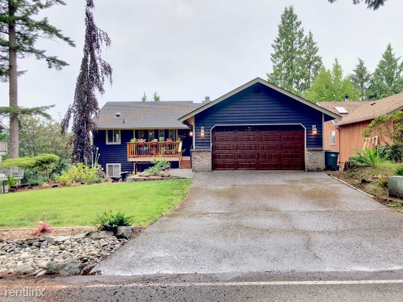 Primary Photo - 4 br, 3 bath House - 56 Grand View Lane