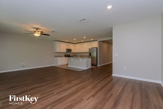 Building Photo - 18750 Alfaro Loop