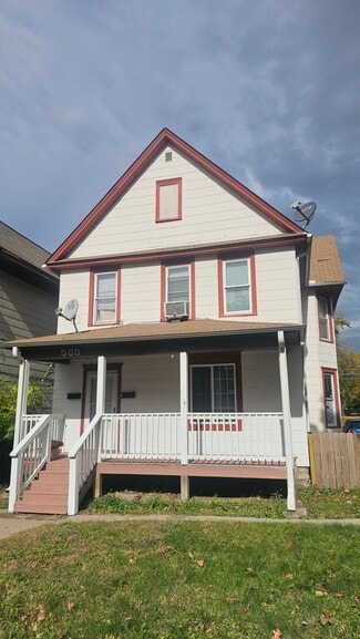 Building Photo - 585 Case Ave