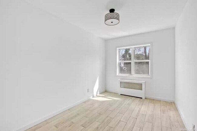 Foto del edificio - 10310 Avenue L