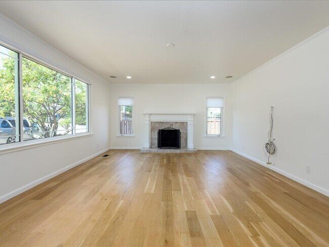 Foto del edificio - 1311 Woodland Ave