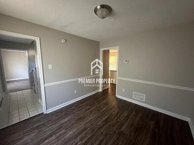 Building Photo - 7529 Val Marie Ln