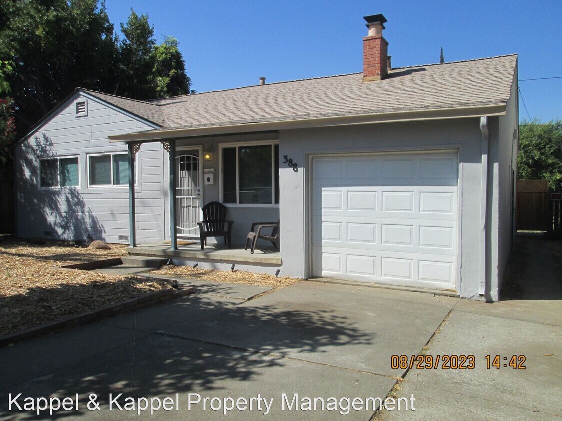 388 W Monte Vista Ave, Vacaville, CA 95688 House Rental in Vacaville