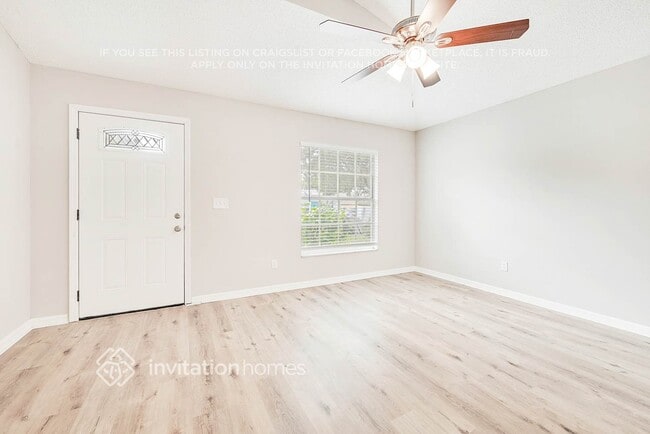 Building Photo - 5621 Piney Ridge Dr