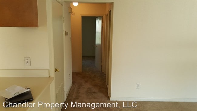 Building Photo - 1036 W 37th St