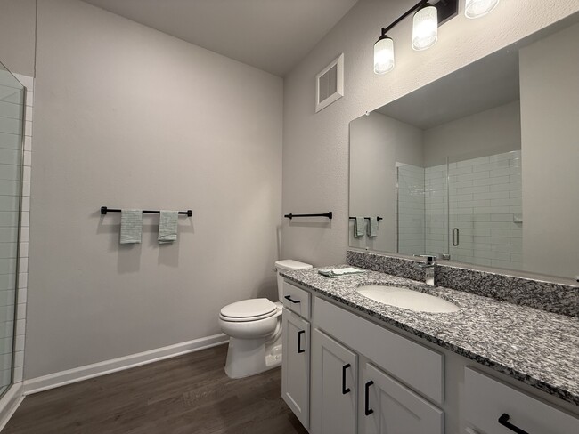 Building Photo - 195 Parkers Pond Path