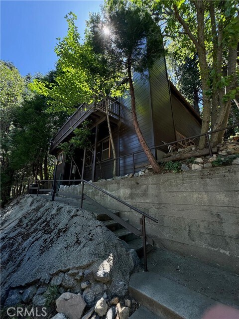 Foto del edificio - 23949 Scenic Dr