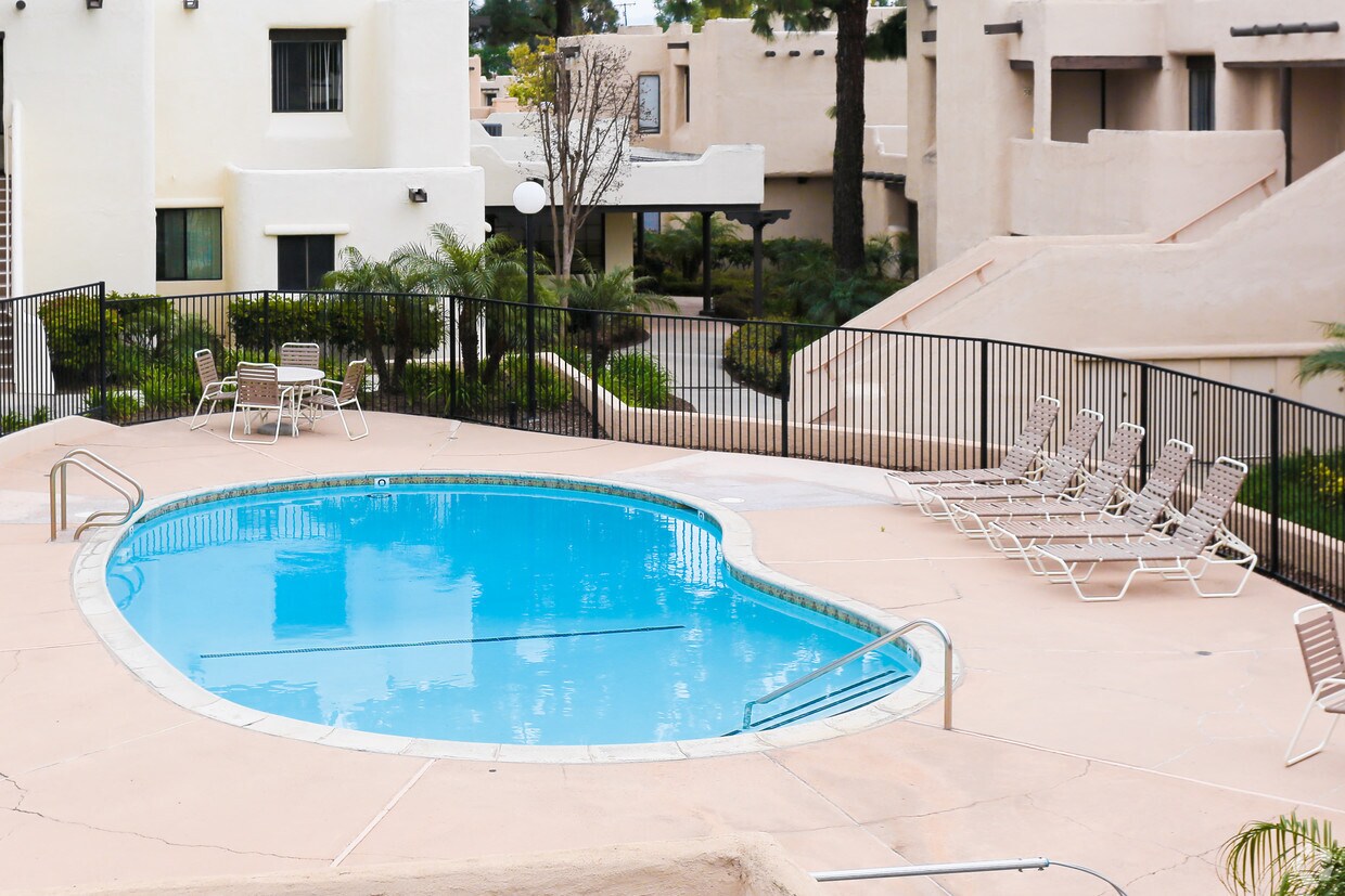 Villa Santa Fe Apartments Placentia, CA