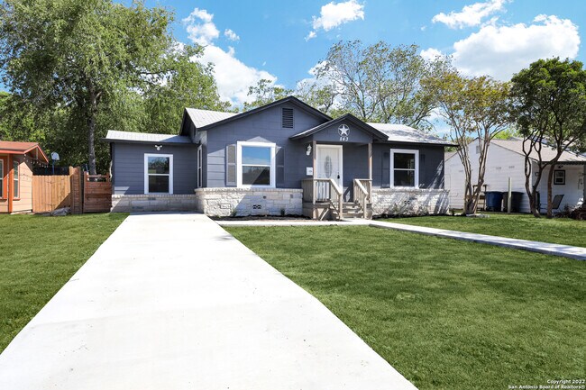 Foto del edificio - 843 Alametos-