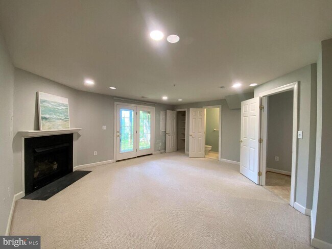 Building Photo - 14109 Calabash Ln