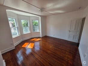 Building Photo - 2205 Jessup St