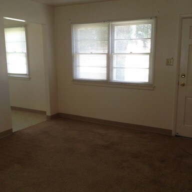 Building Photo - 119 Northgate Ave