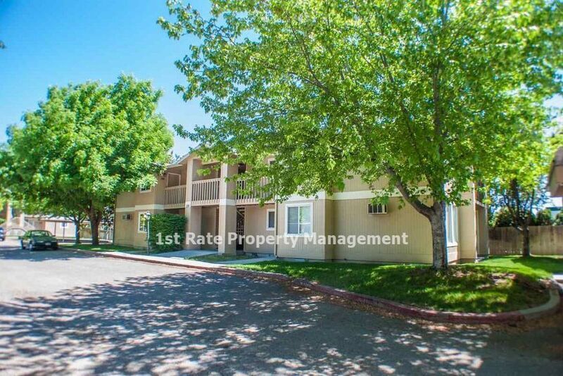 Primary Photo - 226 N Latah St