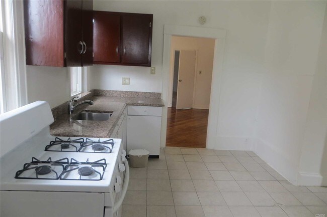 Foto del edificio - 87-55 115th St