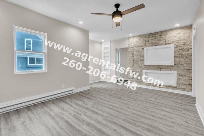 Foto del edificio - 1235 Huestis Ave