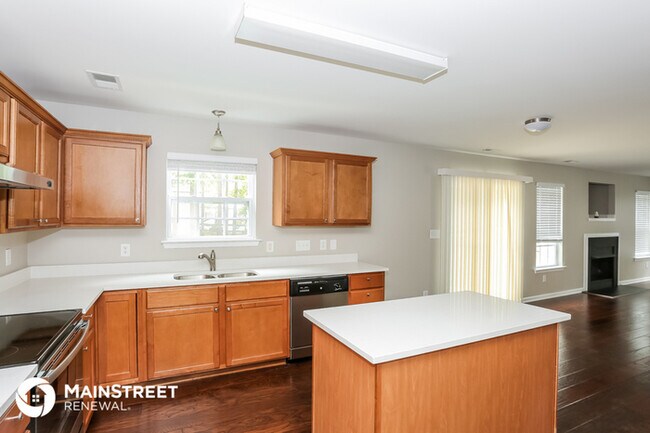 Foto del edificio - 1129 Homestead Glen Blvd