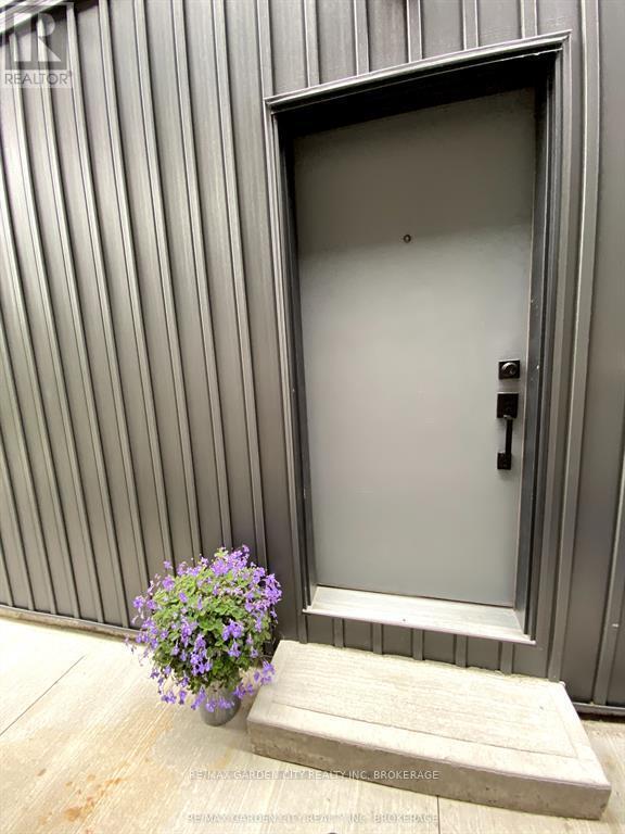 Photo principale - 622 Clare Ave