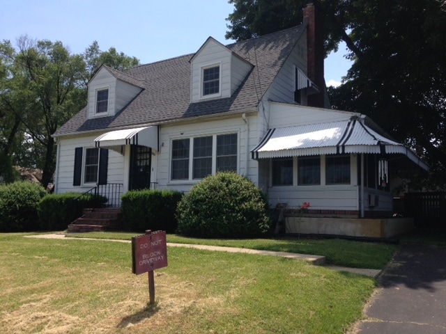 Primary Photo - 900 Carrollton Ave