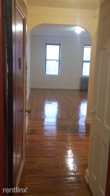 Primary Photo - 4805 30th Ave