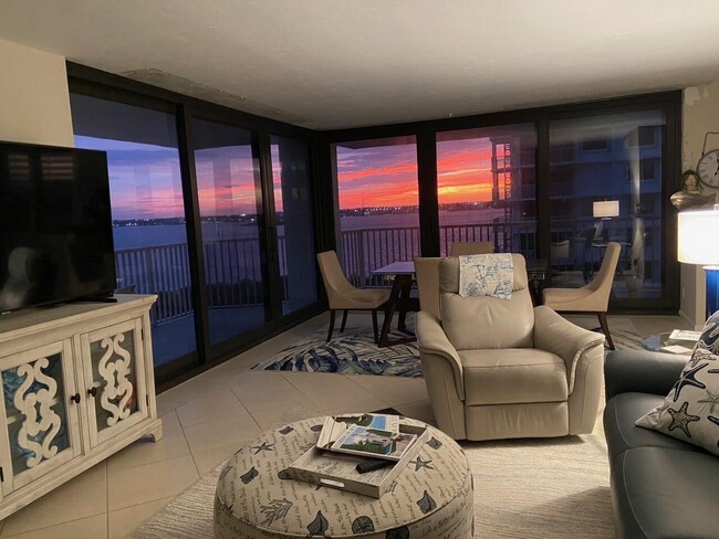 Foto del edificio - 5480 N Ocean Dr