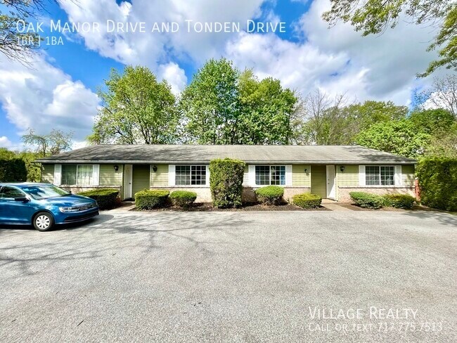 Building Photo - No one above or below! Remodeled 1-Bedroom...