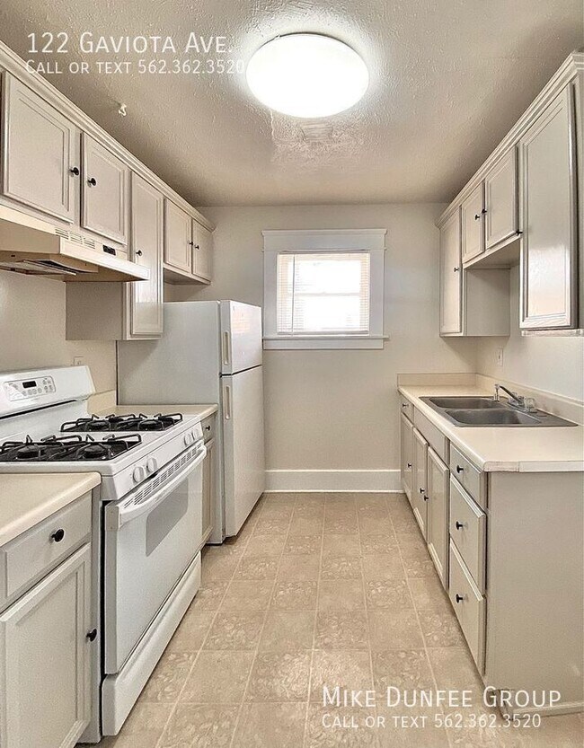 Foto del edificio - 122 Gaviota Ave