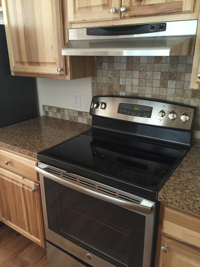 Building Photo - 4500 Stover St