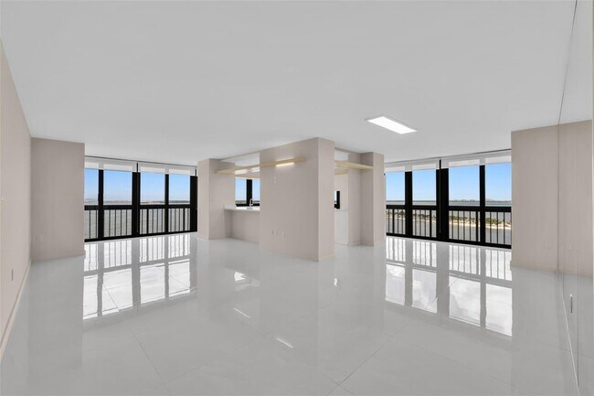 Foto del edificio - 2333 Brickell Ave