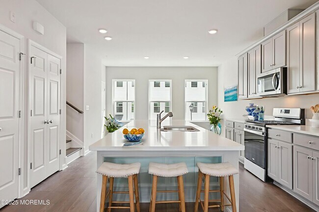 Foto del edificio - 80 Driftwood Cir