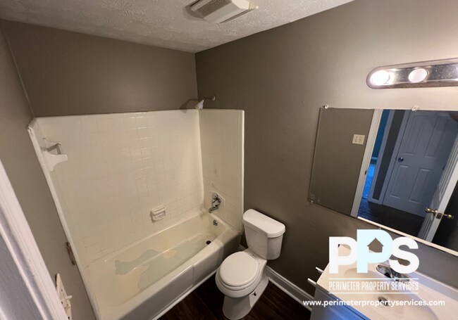 Foto del edificio - 4362 High Meadow Pl
