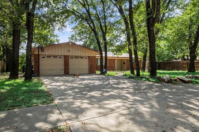 Building Photo - 4304 Lindsay Ln