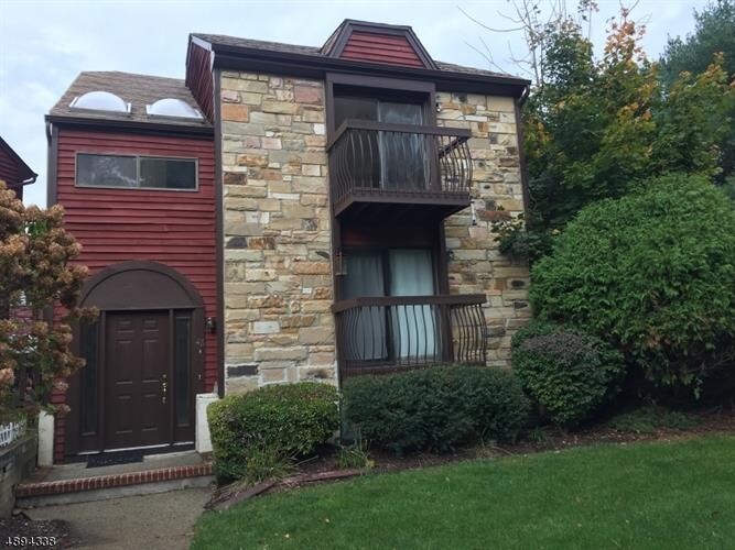 Foto principal - 48 Kensington Ct
