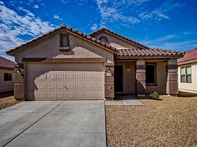 Building Photo - 15617 W Caribbean Ln