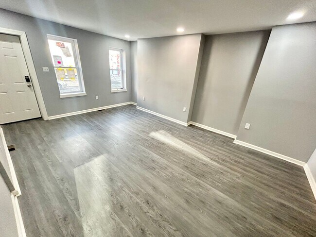 Building Photo - Anika Homes 3 Bedroom