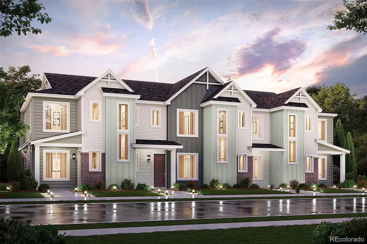 Exterior of townhomes - 1959 S Poplar Ct