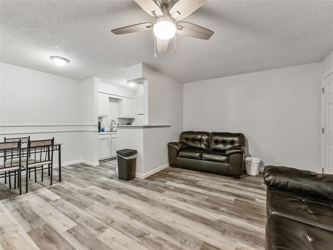 Building Photo - 9464 US-180