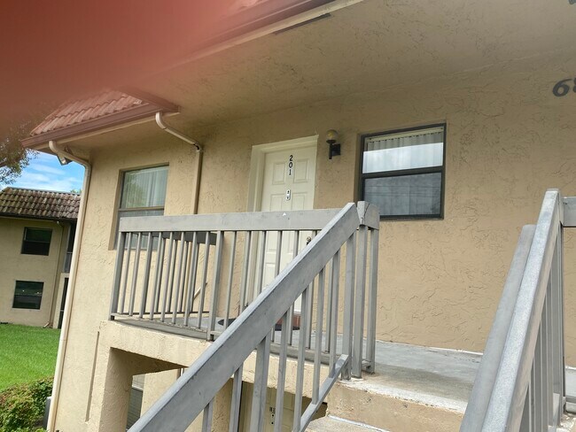 Second Floor - 6808 Palmetto Cir S