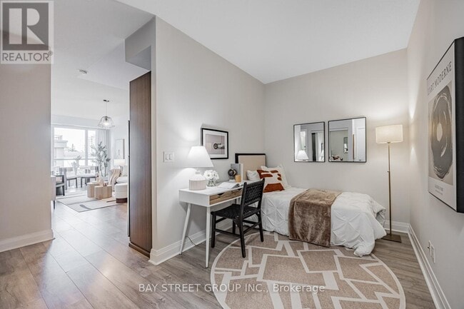 Photo du bâtiment - 17 Kenaston Gardens