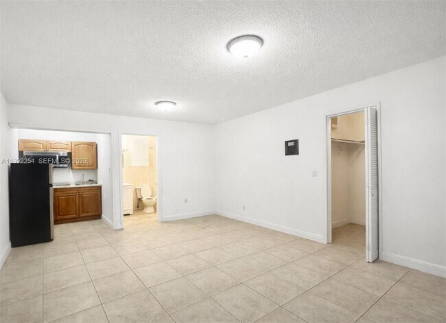 Foto del edificio - 2471 NW 18th Terrace