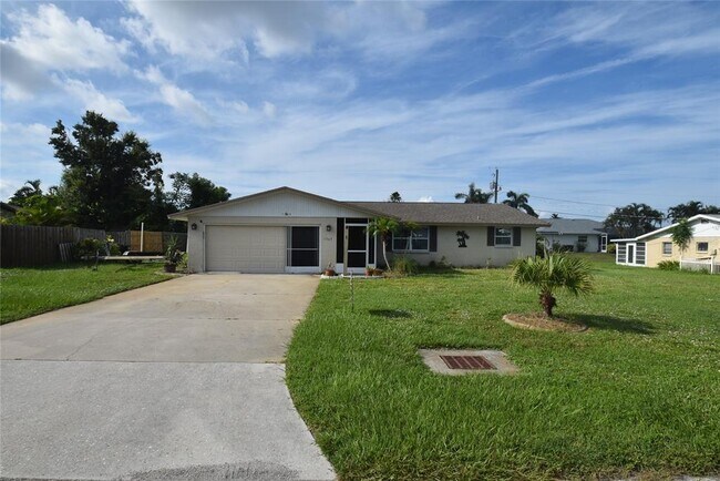 Building Photo - 1365 De Prie Rd